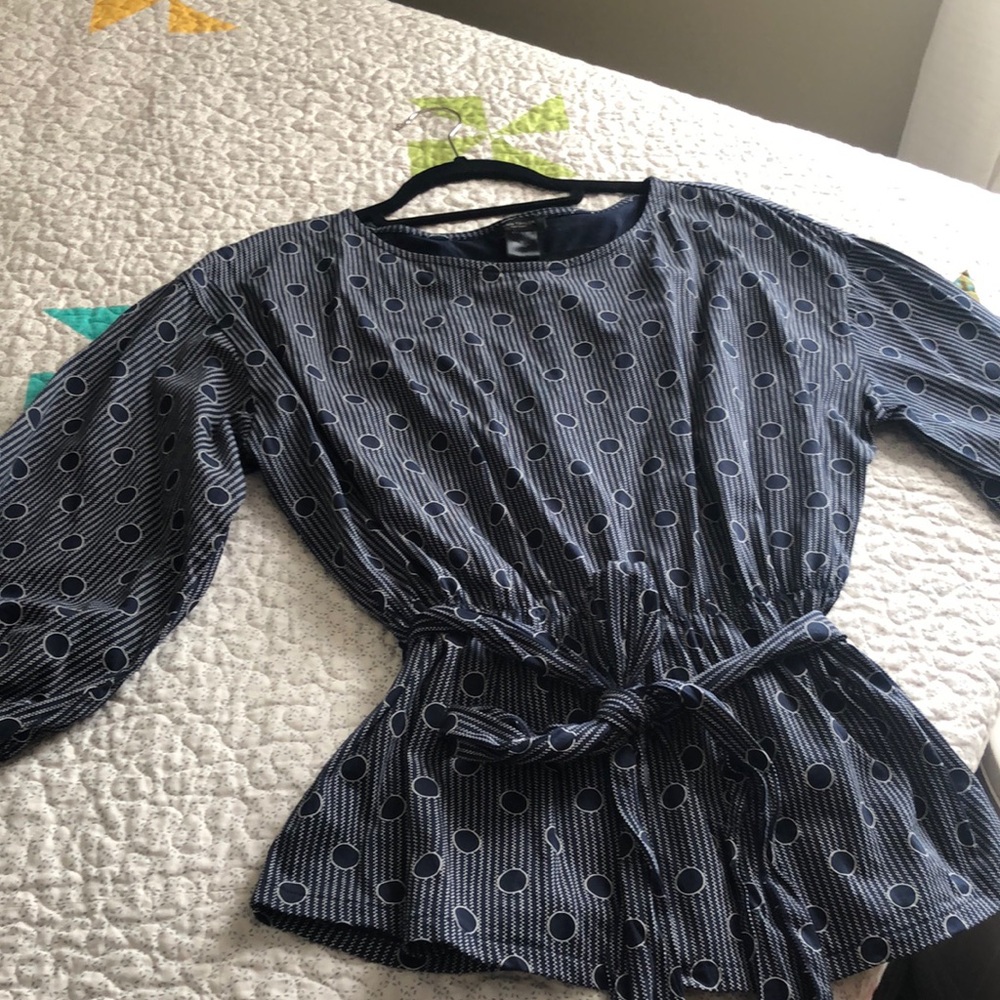 L Striped/Polkadot peplum top with tie waist